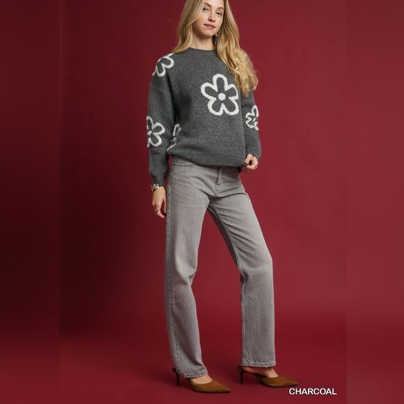 Umgee Round Neck Grey Sweater with Floral Large Flower Print Sz S M - Picture 4 of 10